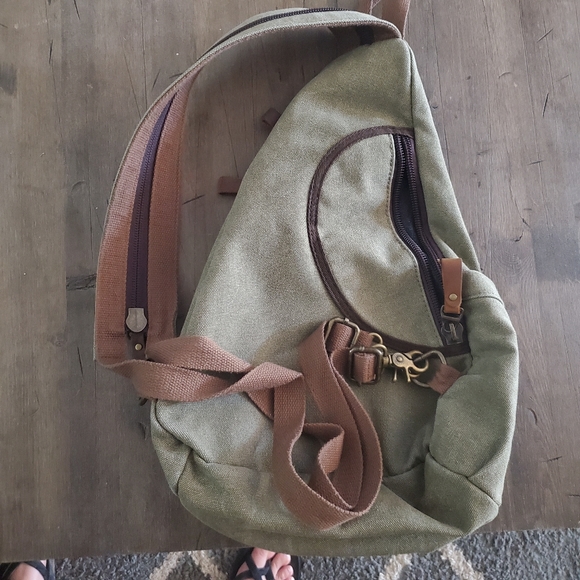 Backpack - Picture 2 of 2